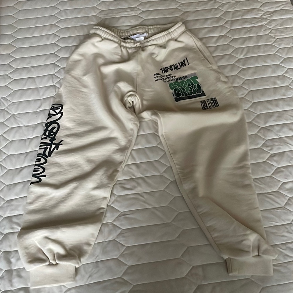 Beige Zara jogger  pant for boy